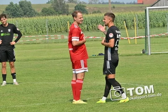 Die Bilder vom Saisonstart des VfL Kaufering (Bild 9 von 17)