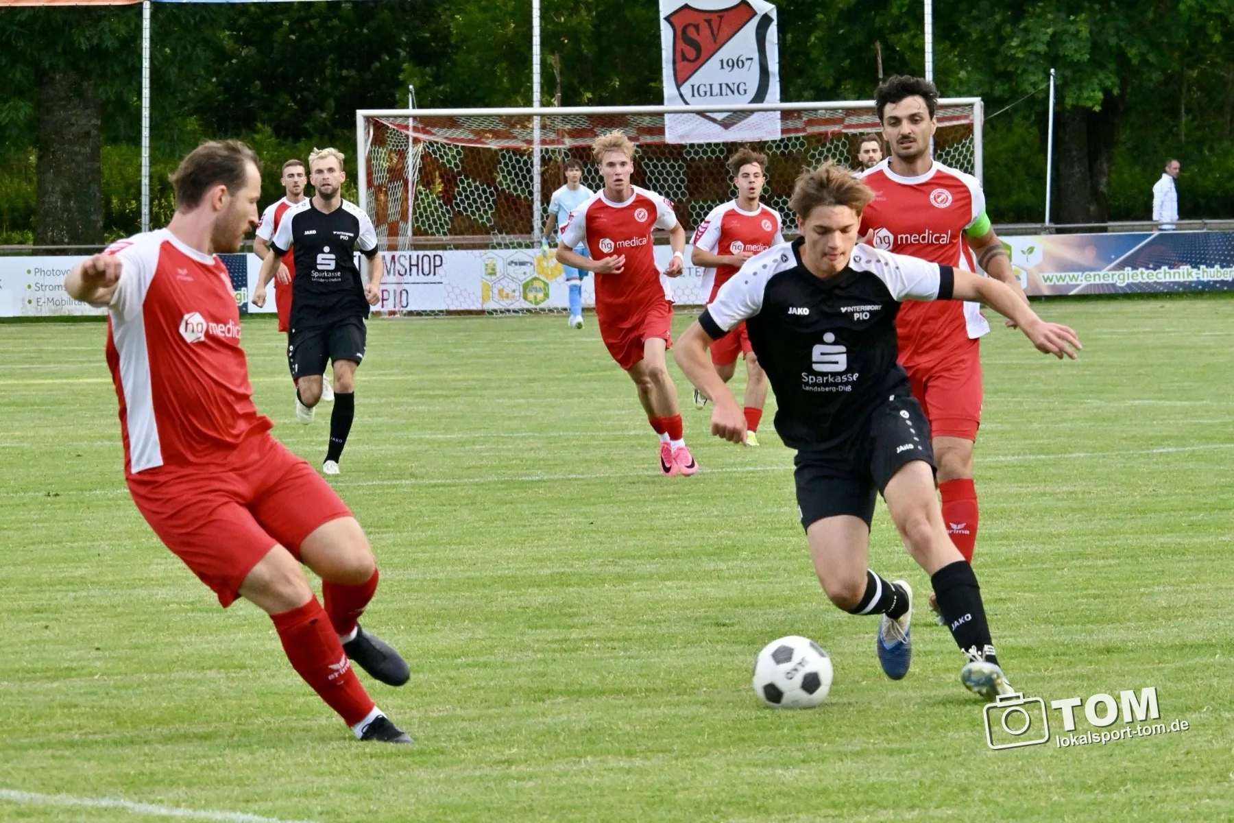 Komplette Bilderstrecke vom Testspiel zwischen dem SV Igling und dem SV Raisting. (Bild 1 von 16)