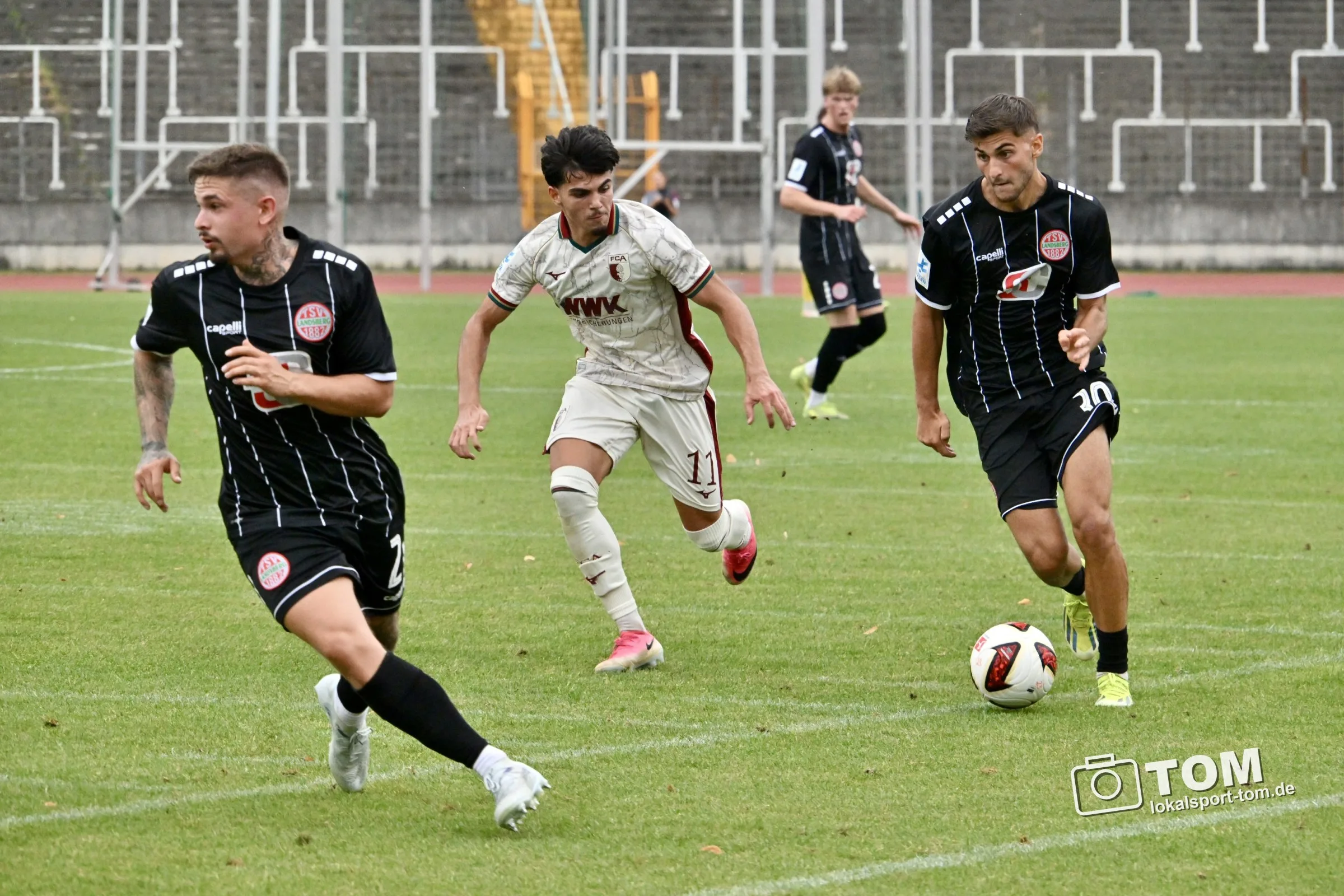 FC Augsburg II – TSV Landsberg (Bild 21 von 26)