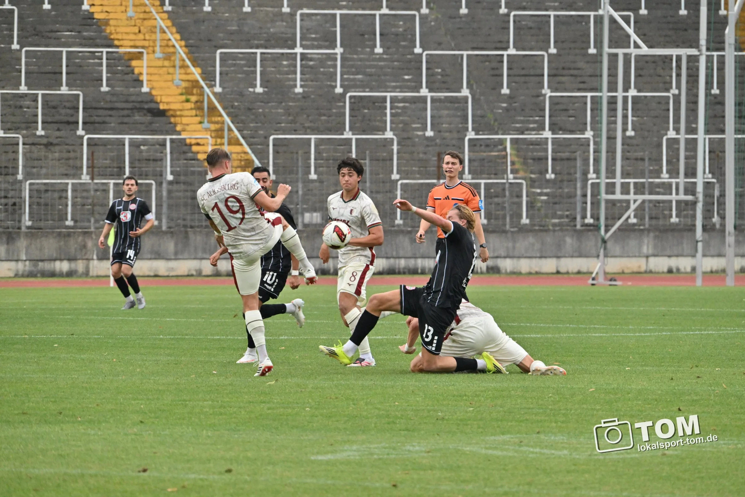 FC Augsburg II – TSV Landsberg (Bild 24 von 26)